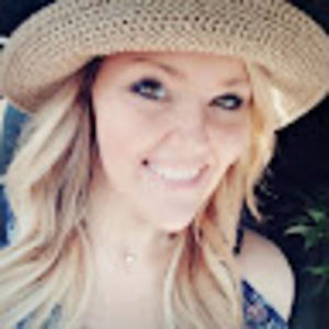 Meet your Posher, Melanie